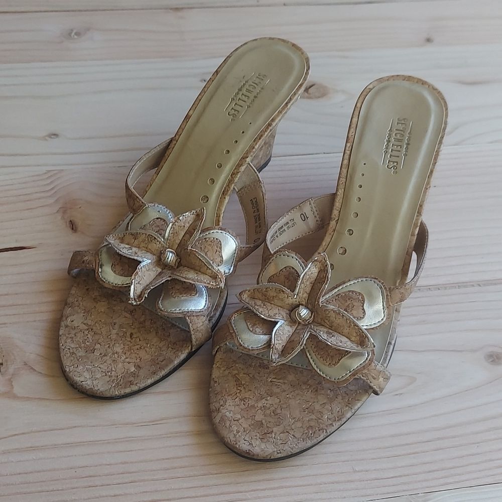Seychelles flower sandal